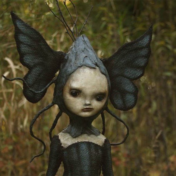 The Dark and Bizarre Art – Creepy Witch Sculptures(Halloween Decoration) image 6