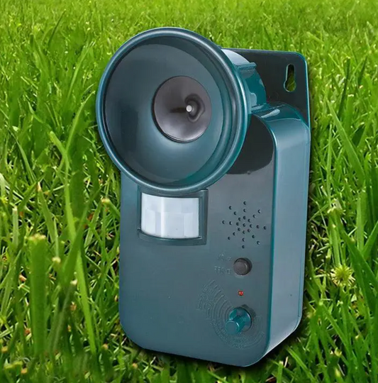 5000sqft 9v Dc Ultra Sonic Cordless Pest Animal Repeller Outdoor Safely Repel Various Animal image 0