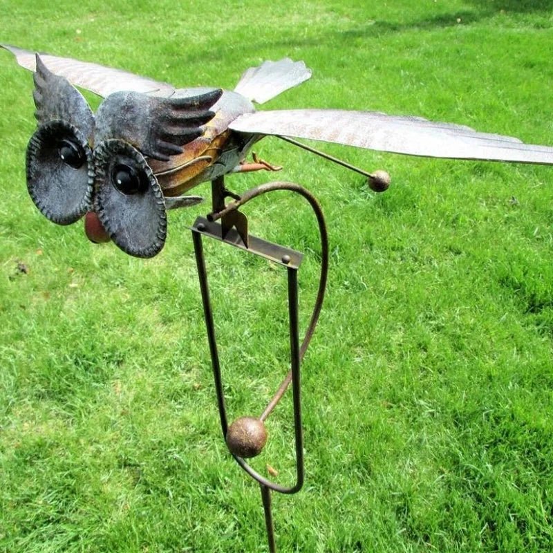 Garden Art-bird Patio Decoration - Flying Owl image