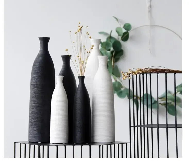 Simple Modern Black White Ceramic Vase Accessories Crafts Home Livingroom Table Figurines Decoration Office Furnishing Ornaments