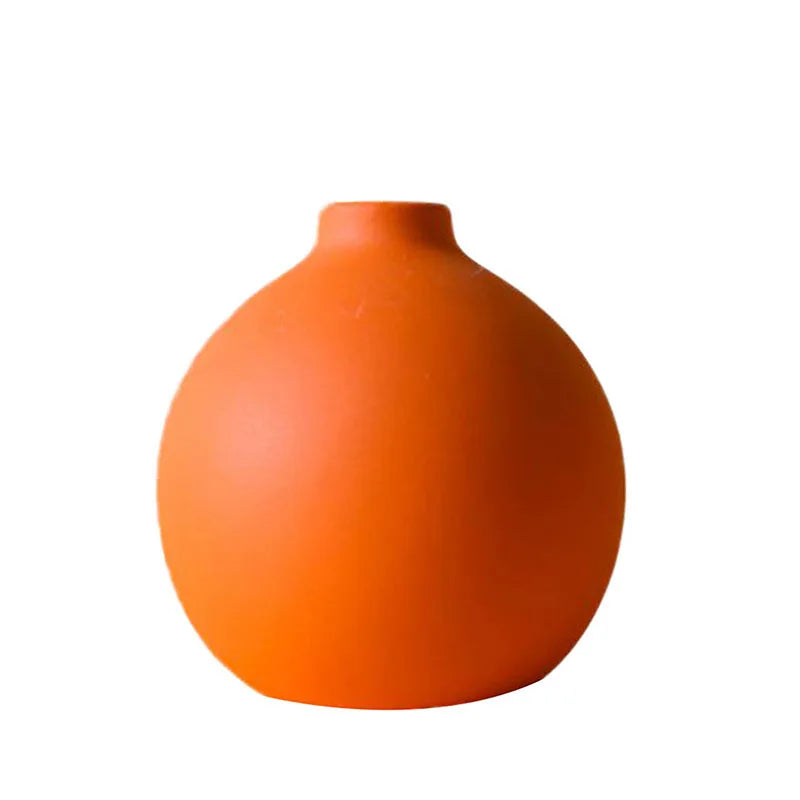 Nordic Ceramic Vase with Minimal Bottleneck Design