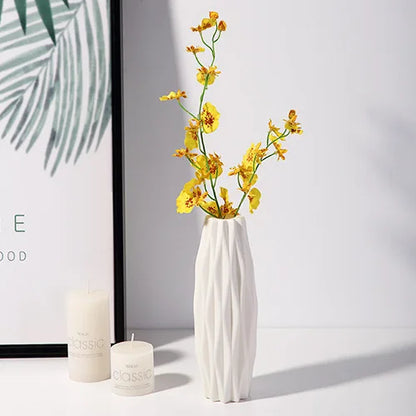 Minimal Table Vase for Everyday Home Styling