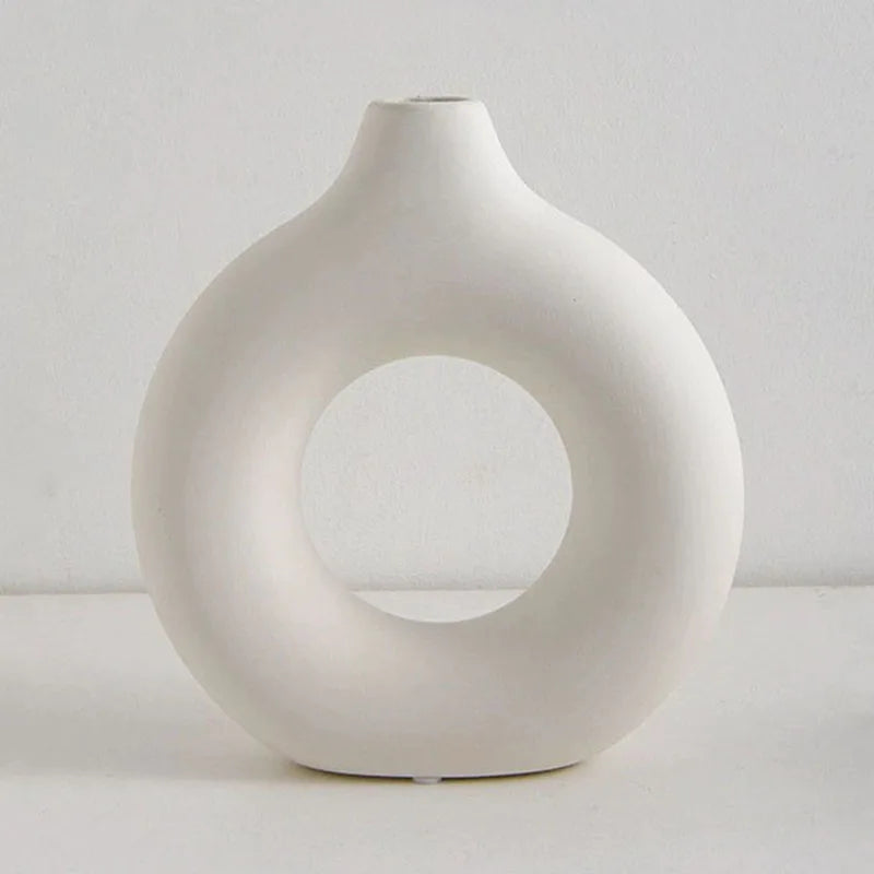Donut-Shaped Minimal Vase for Modern Living Room Decor