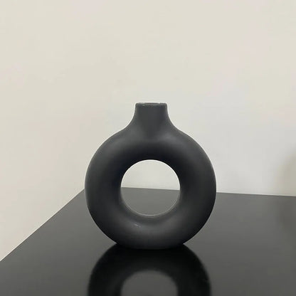 Donut-Shaped Minimal Vase for Modern Living Room Decor