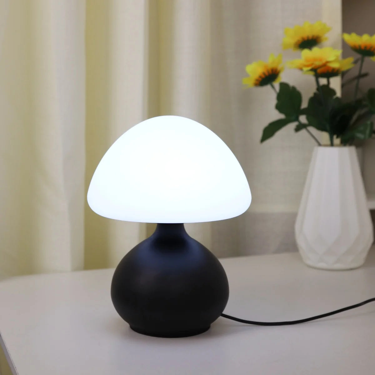 Modern Mushroom Table Lamp for Calm Interiors