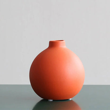 Nordic Ceramic Vase with Minimal Bottleneck Design