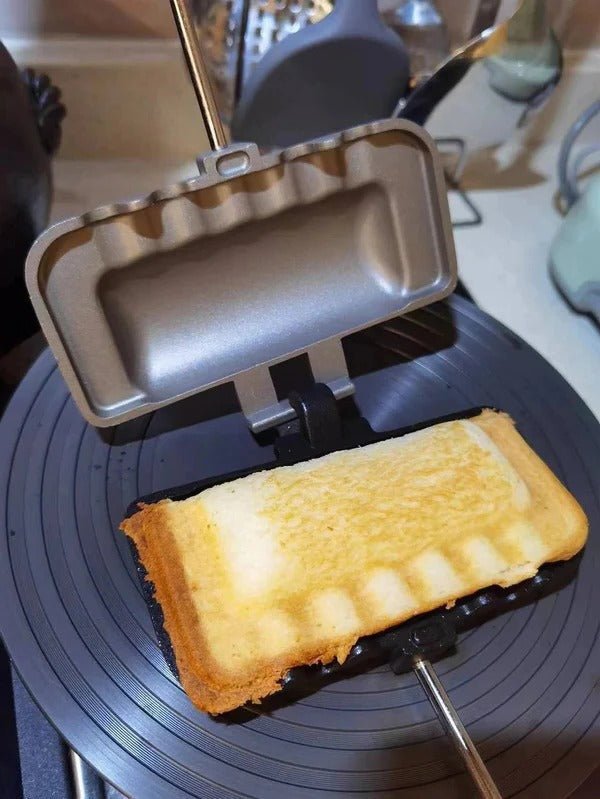 Double-Sided Sandwich Pan (Non-Stick)Double-Sided Sandwich Pan (Non-Stick) image 0