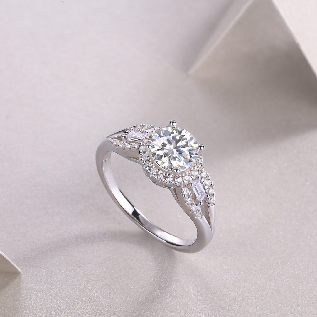 Luxury Fashion Large Diamond Wedding Ring With Moissanite Silver Ring - Image 5