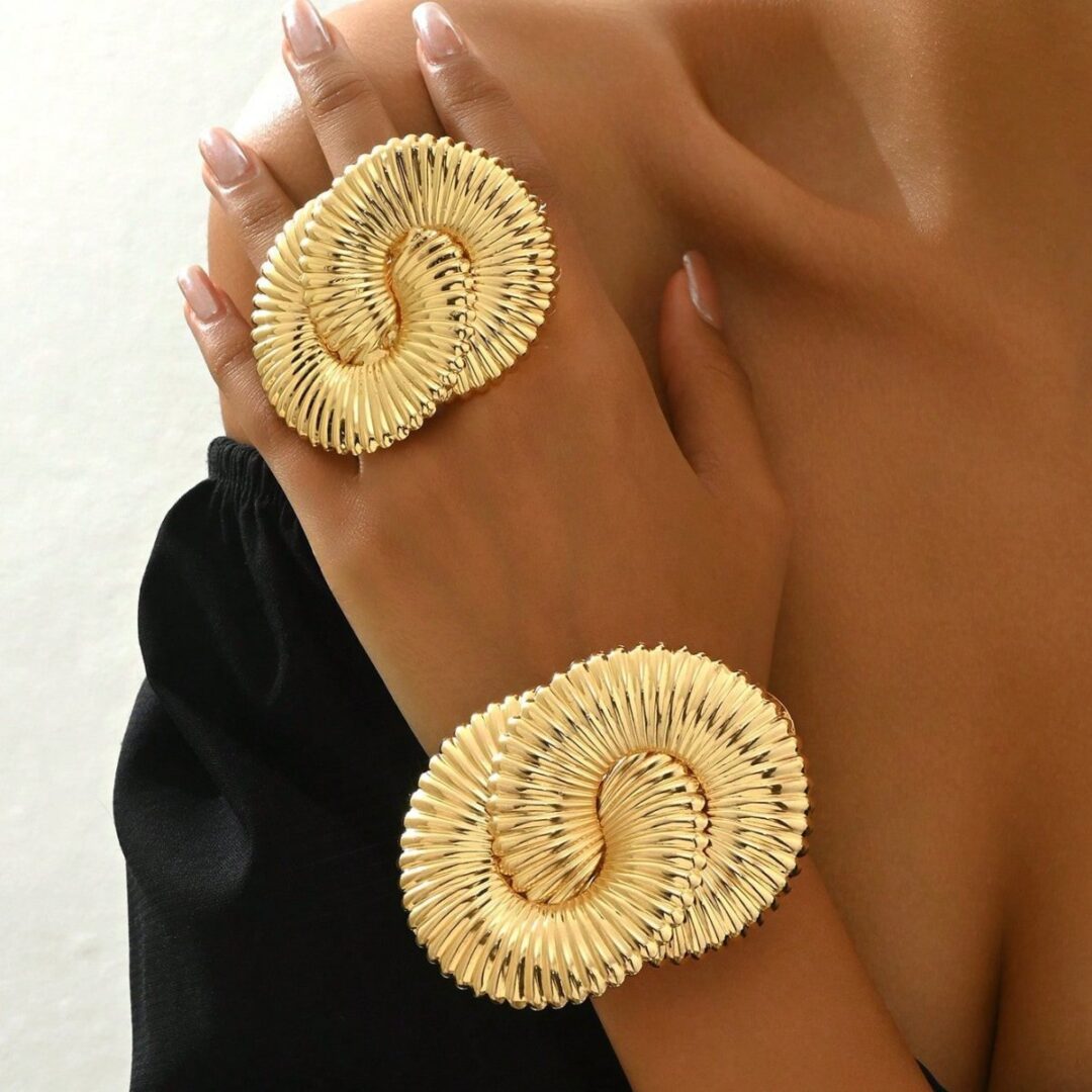 14K Gold Plated Golden Shell-Inspired  Jewelry Set - Necklace, Earrings, And Ring - Image 3