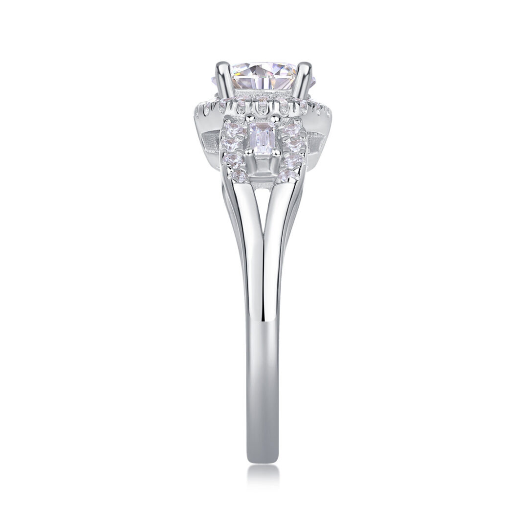 Luxury Fashion Large Diamond Wedding Ring With Moissanite Silver Ring
