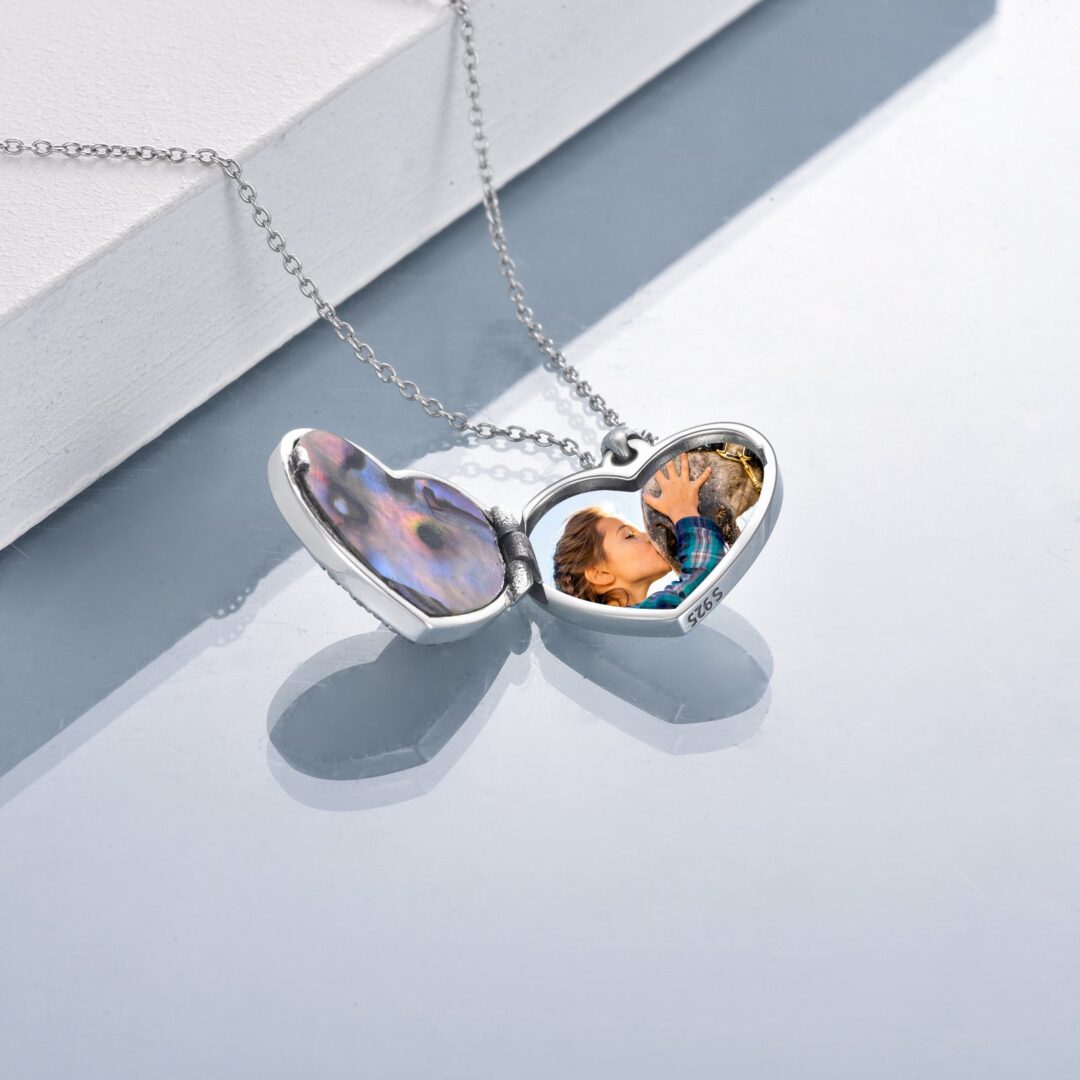 Horse Heart with Girls Pendant Necklace Gifts for Her - Image 2