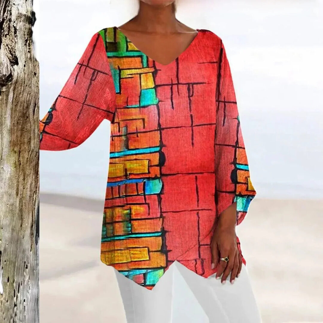Women's vintage V-neck top with elegant fit - Image 2